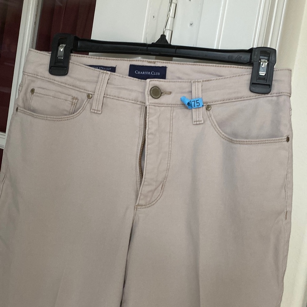 Charter Club Lexington Straight, Size 6, Khaki pants, Excellent Condition